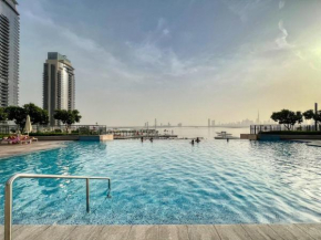 Majestic Stay at Dubai Creek Residences